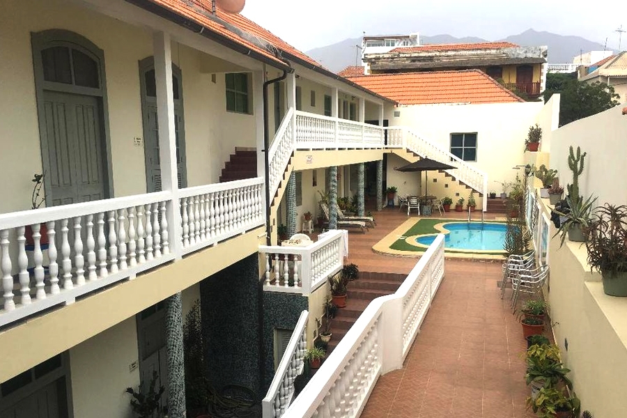 Hotel Residencial Savana